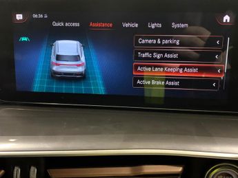 Mercedes-Benz EQC EQC 400 80kWh Sport 4MATIC (408 ps) - REVERSE CAM - NAV - HEATED