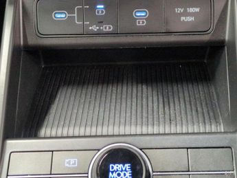 Hyundai Kona 65.4kWh Advance (218 ps) - LANE DEPARTURE  - REGENERATIVE BRAKIN