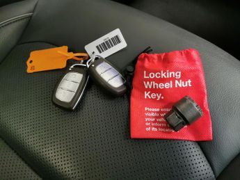 Hyundai Ioniq 38.3kWh Premium SE (136 ps) - REVERSE CAM - NAV - HEATED SEATS