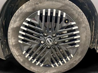 Nissan Leaf 39kWh N-Connecta (150 ps) - LANE DEPARTURE  - HEAT PACK