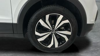 Volkswagen T-cross 1.0 TSI Black Edition DSG (110 ps) - CARPLAY - LED - BLIND SPOT 