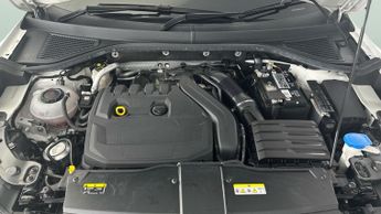 Volkswagen T-Roc 1.5 TSI EVO Black Edition DSG (150 ps) - DAB - BLUETOOTH - PADDL