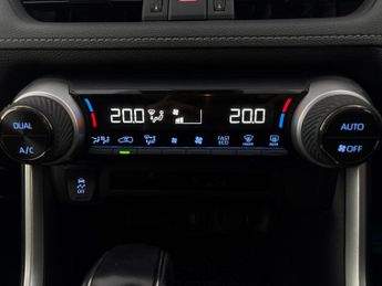 Toyota RAV4 2.5 VVT-h GPF Design CVT (218 ps) - KEYLESS ENTRY - LED - REVERS