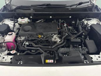 Toyota RAV4 2.5 VVT-h GPF Design CVT (218 ps) - KEYLESS ENTRY - LED - REVERS