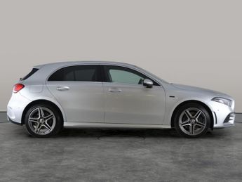 Mercedes-Benz A Class 1.3 A250e 15.6kWh AMG Line (Premium 2) Plug-in 8G-DCT (218 ps) -