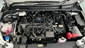 Toyota Corolla 1.8 VVT-h Excel CVT (140 ps) - NAV - HEATED SEATS - LANE DEPARTU
