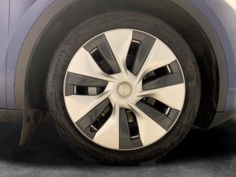 Tesla Model Y SUV RWD (346 ps) - HEATED STEERING - BLIND SPOT ASSIST - WIFI