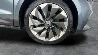 Skoda Enyaq 62kWh 60 (179 ps) - LED - SMARTLINK - NAV