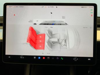 Tesla Model Y SUV RWD (346 ps) - HEATED STEERING - BLIND SPOT ASSIST - WIFI