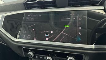 Audi Q3 1.4 TFSIe 45 Technik Plug-in S Tronic 13kWh (245 ps) - DRIVING M