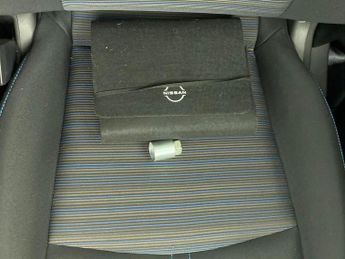 Nissan Leaf 39kWh N-Connecta (150 ps) - LANE DEPARTURE  - HEAT PACK