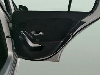 Mercedes-Benz A Class 1.3 A250e 15.6kWh AMG Line (Premium 2) Plug-in 8G-DCT (218 ps) -