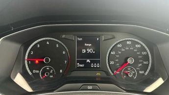 Volkswagen T-Roc 1.5 TSI EVO Black Edition DSG (150 ps) - DAB - BLUETOOTH - PADDL