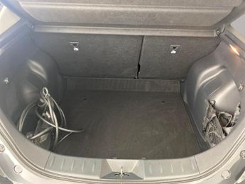 Nissan Leaf 39kWh N-Connecta (150 ps) - LANE DEPARTURE  - HEAT PACK