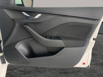 Skoda Scala 1.0 TSI SE DSG (110 ps) - CRUISE - 17IN ALLOYS - AIR CON