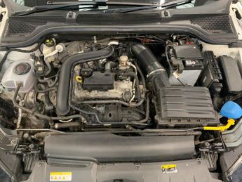 Skoda Scala 1.0 TSI SE DSG (110 ps) - CRUISE - 17IN ALLOYS - AIR CON