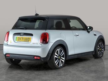 Mini Electric Hatch Cooper SE 32.6kWh Level 2 (184 ps) - 17IN ALLOYS - JCW SPOILER -