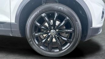 Volkswagen T-Roc 1.5 TSI EVO Black Edition DSG (150 ps) - DAB - BLUETOOTH - PADDL