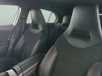 Mercedes-Benz A Class 1.3 A250e 15.6kWh AMG Line (Premium 2) Plug-in 8G-DCT (218 ps) -