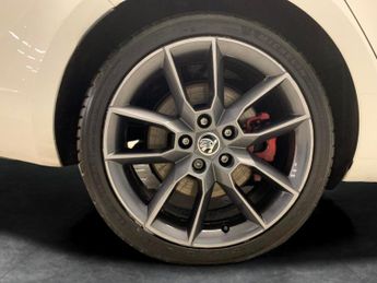 Skoda Octavia 2.0 TSI GPF vRS DSG (245 ps) - BLUETOOTH - CRUISE - PADDLE SHIFT
