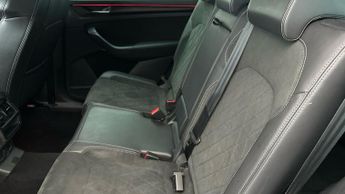 Skoda Kodiaq 2.0 TDI SportLine DSG 4WD (7 Seat) (150 ps) - KEYLESS ENTRY - SM