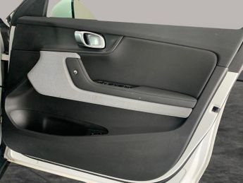 Polestar Polestar 2 Single Motor 64kWh Standard Range Fastback FWD (224 ps) - REVERS