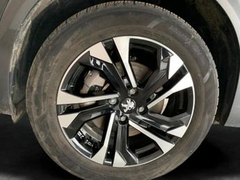 Peugeot E-2008 50kWh GT (7kW Charger) (136 ps) - REVERSE CAM - NAV - HEATED SEA