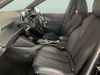 Peugeot E-2008 50kWh GT (7kW Charger) (136 ps) - REVERSE CAM - NAV - HEATED SEA