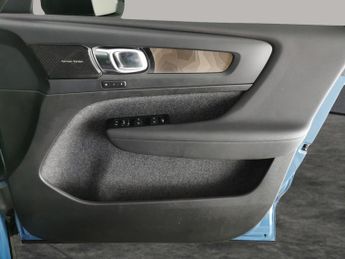 Volvo C40 Twin Recharge 78kWh Ultimate AWD (408 ps) - HK AUDIO - CARPLAY