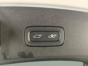 Polestar Polestar 2 Single Motor 64kWh Standard Range Fastback FWD (224 ps) - REVERS