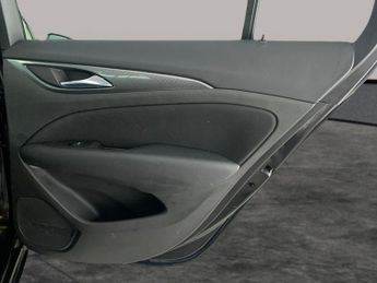 Vauxhall Insignia 1.5 Turbo D SE Nav Grand Sport (122 ps) - BLUETOOTH - CRUISE