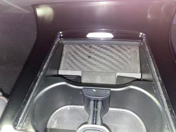 Mercedes-Benz A Class 1.3 A250e 15.6kWh AMG Line (Premium 2) Plug-in 8G-DCT (218 ps) -