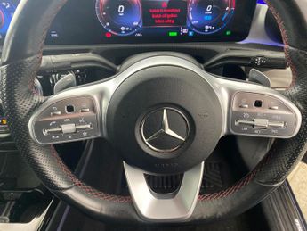 Mercedes-Benz A Class 1.3 A250e 15.6kWh AMG Line (Premium 2) Plug-in 8G-DCT (218 ps) -