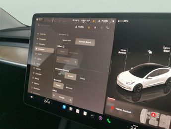 Tesla Model 3 Saloon RWD (241 bhp) - PARK ASSIST - LED - REVERSE CAM