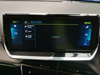 Peugeot E-2008 50kWh GT (136 ps) - REVERSE CAM - NAV - HEATED SEATS