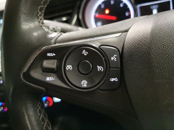 Vauxhall Insignia 1.5 Turbo D SE Nav Grand Sport (122 ps) - BLUETOOTH - CRUISE