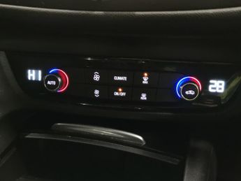 Vauxhall Insignia 1.5 Turbo D SE Nav Grand Sport (122 ps) - BLUETOOTH - CRUISE