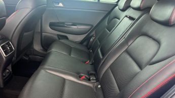 Kia Sportage 1.6 T-GDi GT-Line S DCT AWD (174 bhp) - NAV - ADAPTIVE LIGHTS