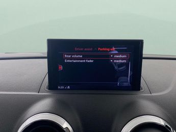 Audi A3 1.5 TFSI CoD Black Edition S Tronic (150 ps) - BLUETOOTH - CRUIS