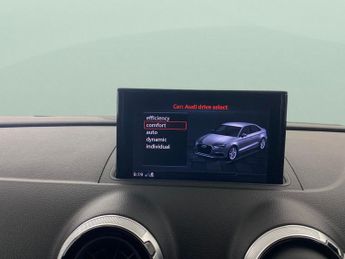 Audi A3 1.5 TFSI CoD Black Edition S Tronic (150 ps) - BLUETOOTH - CRUIS