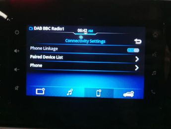 Suzuki S-cross 1.5h Motion AGS (115 ps) - LED - REVERSE CAM - BLIND SPOT ASSIST