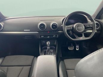 Audi A3 1.5 TFSI CoD Black Edition S Tronic (150 ps) - BLUETOOTH - CRUIS