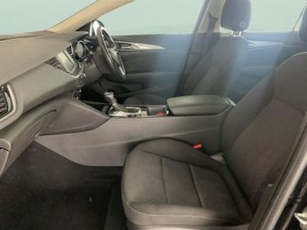 Vauxhall Insignia 1.5 Turbo D SE Nav Grand Sport (122 ps) - BLUETOOTH - CRUISE