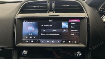 Jaguar F-PACE 2.0 P300 R-Sport AWD (300 ps) - CARPLAY - REVERSE CAM - HEATED S