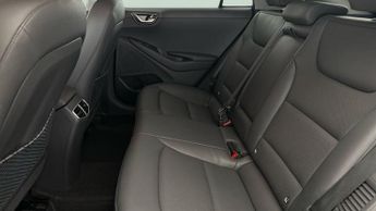 Hyundai Ioniq 1.6 h-GDi 8.9kWh Premium SE Plug-in DCT (141 ps) - REVERSE CAM -