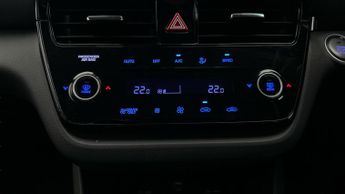Hyundai Ioniq 1.6 h-GDi 8.9kWh Premium SE Plug-in DCT (141 ps) - REVERSE CAM -