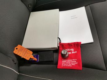 Polestar Polestar 2 Single Motor 64kWh Standard Range Fastback FWD (224 ps) - REVERS