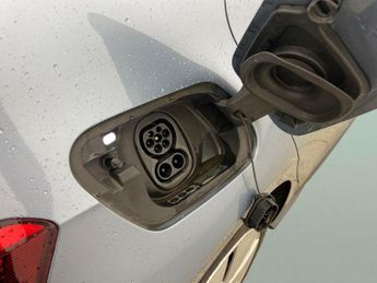 Volkswagen ID.3 Pro Performance 58kWh Life (204 ps) - ASSISTANCE PACK - BLUETOOT