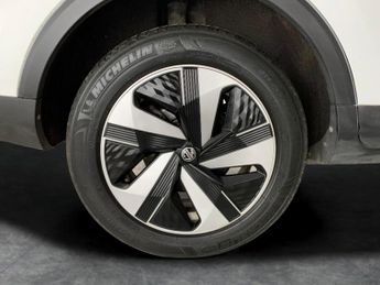 MG MG ZS 72.6kWh Trophy Long Range (156 ps) - BLACK ROOF RAILS - ACTIVE L