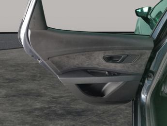 Seat Leon 2.0 TSI Cupra 290 DSG (290 ps) - PADDLE SHIFT - PARK SENSORS